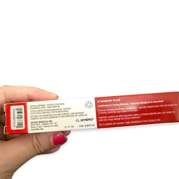 New Marcelle Xtension Plus Waterproof Mascara in Black Mascara - Picture 6 of 9